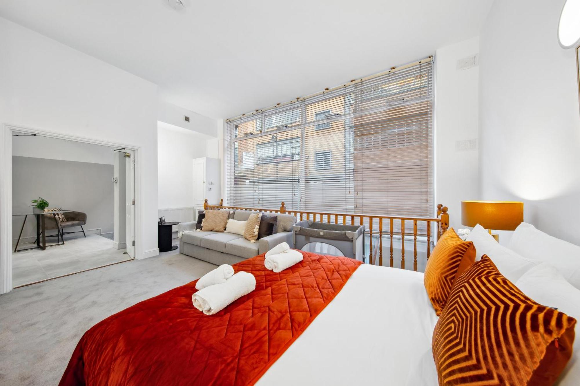 Modern 2 Bed Flat - Near Farringdon & Old Street Station - Apartamento