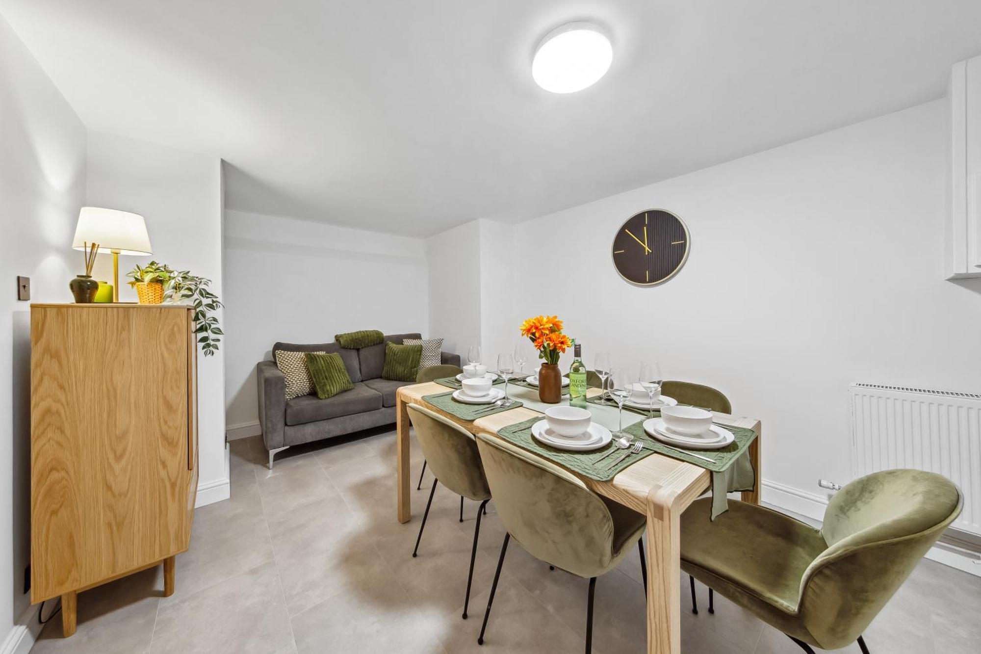 Modern 2 Bed Flat - Near Farringdon & Old Street Station - Apartamento Londres