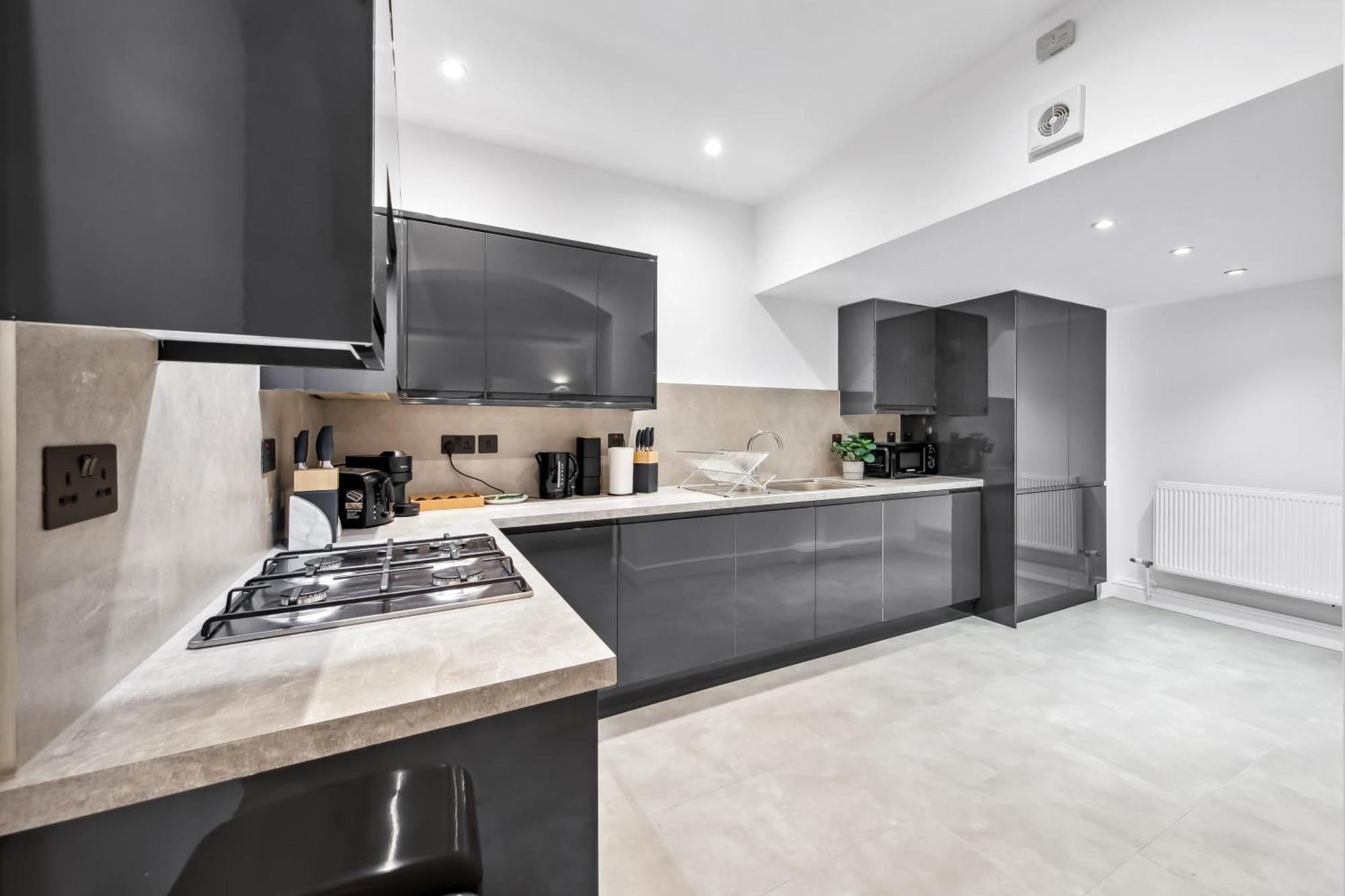 Modern 2 Bed Flat - Near Farringdon & Old Street Station - Apartamento
